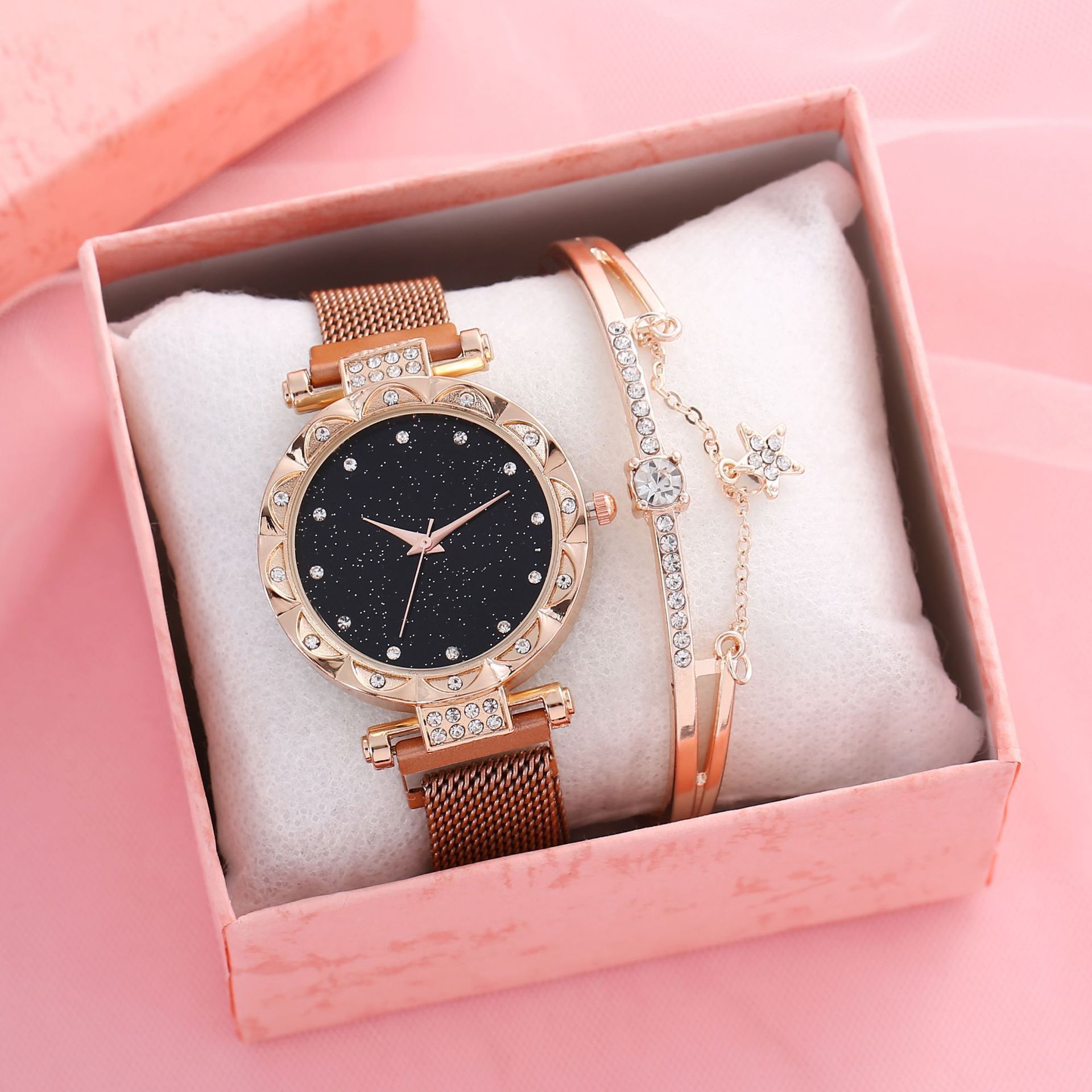Magnetic Strap Set Womens Quartz Wristwatch - Image 4